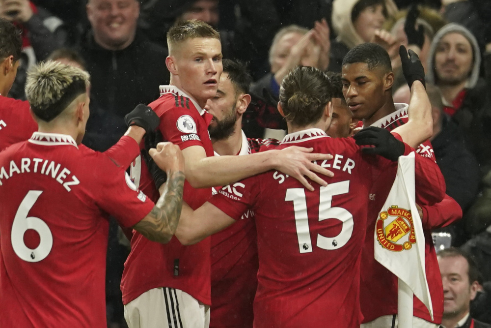 几乎呈现出 几乎呈现出